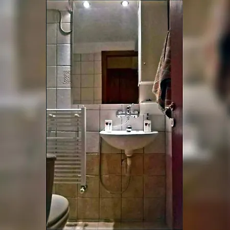 Tiny Escape Апартамент *